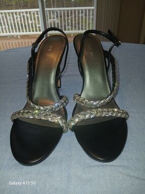 Nine West Black Beaded Slingback Sandals